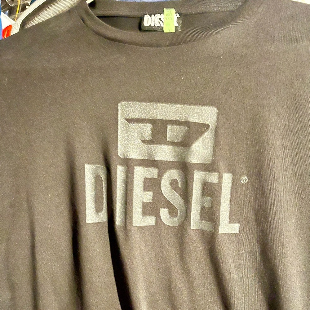 NEW Diesel Black Men's T-Shirt size large. Item will be dryer as well.